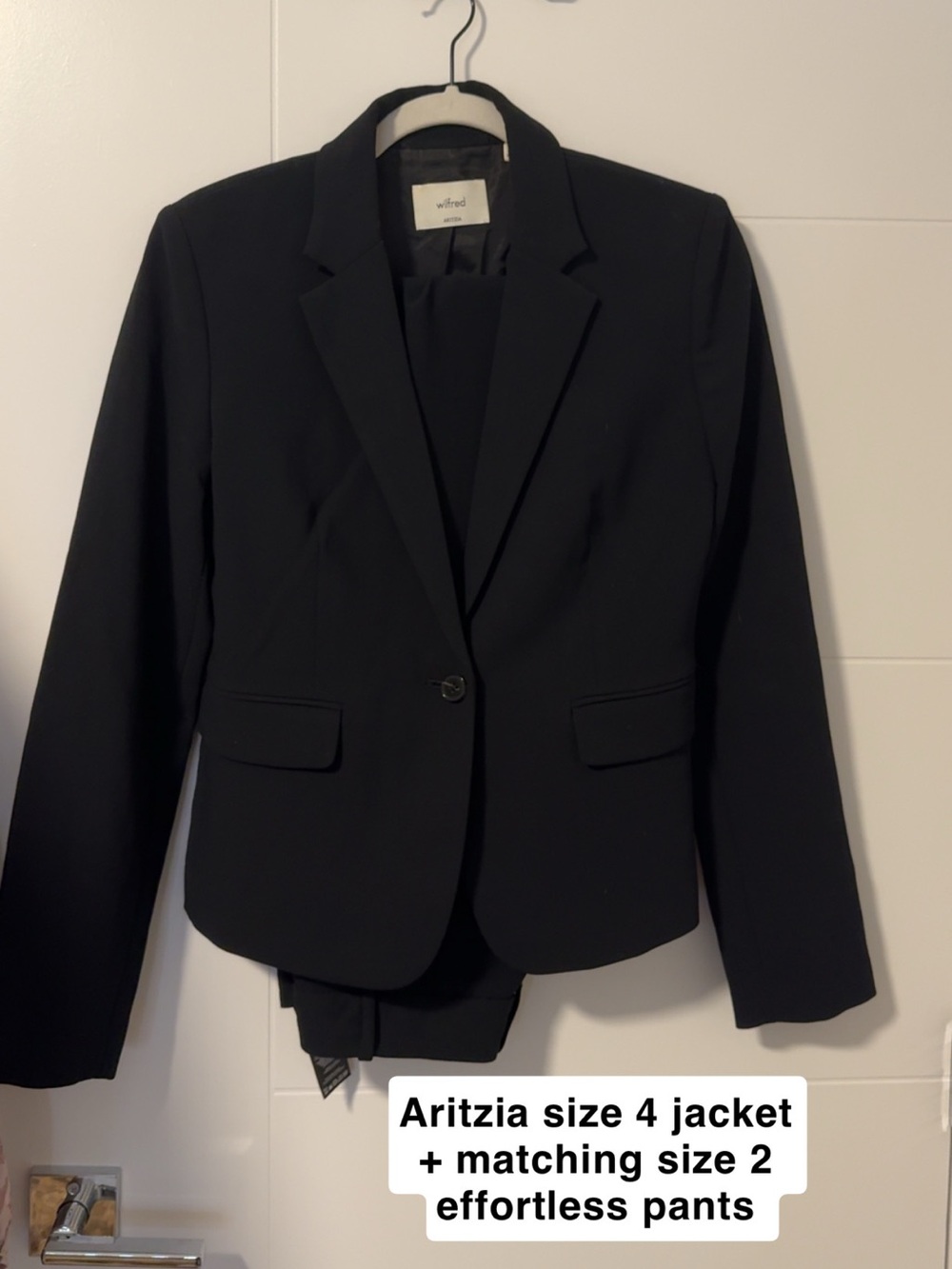 Aritzia etiquette blazer & effortless pants matching set